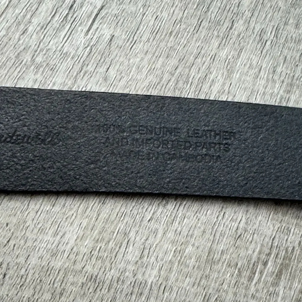 Madewell Womens Essential Leather Belt True Black Size XS Brass Gold Tone Buckle